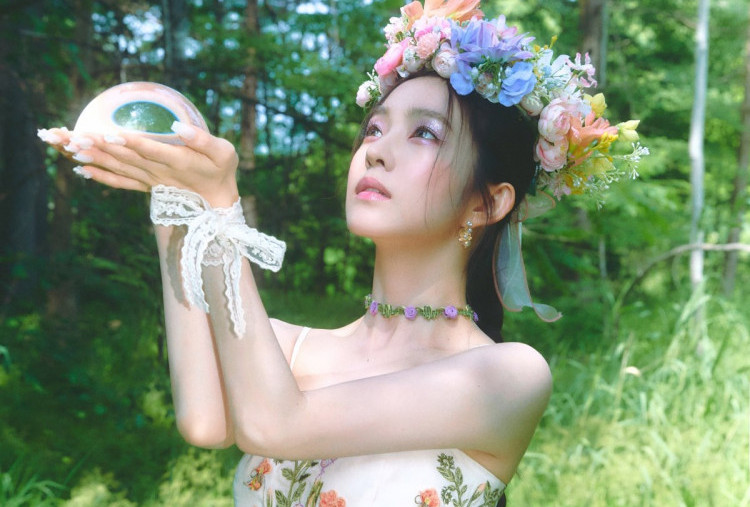 Irene Red Velvet Bakal Debut Solo dengan Album Like A Flower, Catat Tanggalnya