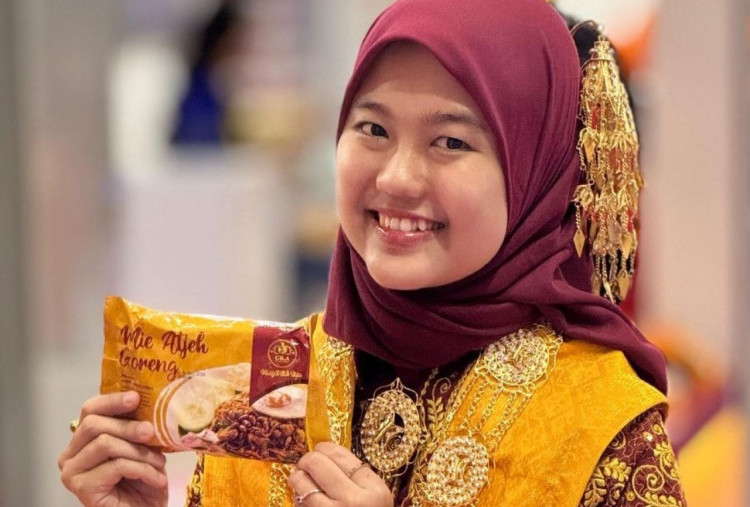 Cheng Yu Pilihan Pemilik Restoran Cita Rasa Atjeh Rahmi Pratiwi Irela: Tui Ji Ji Ren