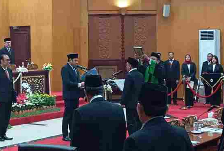 Anas Karno Resmi Jadi Anggota DPRD Surabaya dalam PAW