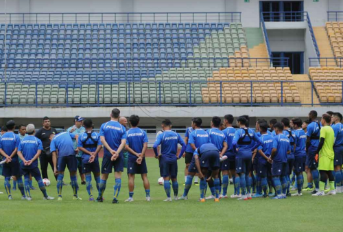 Robert Alberts Senang Stadion GBLA Jadi Markas Persib Bandung