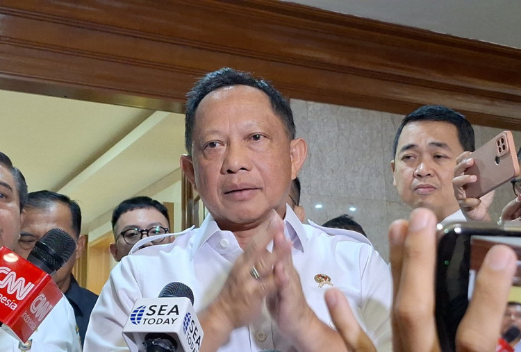 Rekonstruksi Fasilitas Umum, Mendagri Minta Percepatan Pembersihan Lumpur di Aceh Tamiang