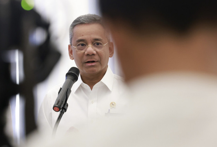 Perekonomian RI Tetap Tangguh, Menkeu Suahasil dan Gubernur BI Lapor Prabowo Soal APBN Q4 Rp1.300 T