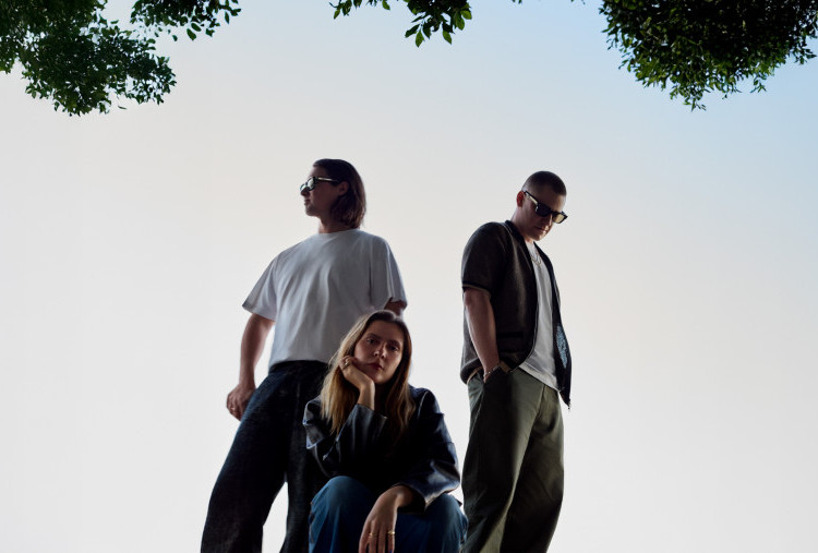 Jungle Rilis Album Kelima Sunshine dengan Warna Musik Lebih Ceria