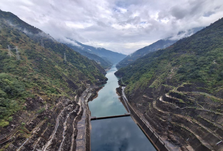 Harian Disway di China International Press Communication Center (CIPCC) (67): Pembangkit di Perut Gunung Jinlong