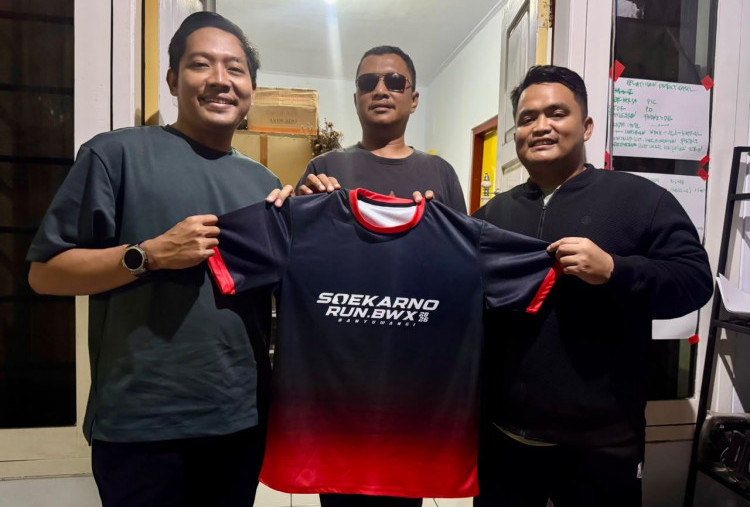 Penyelenggaraan Soekarno Run Banyuwangi Inklusif, Disabilitas Netra Terlibat dalam Recovery Pelari