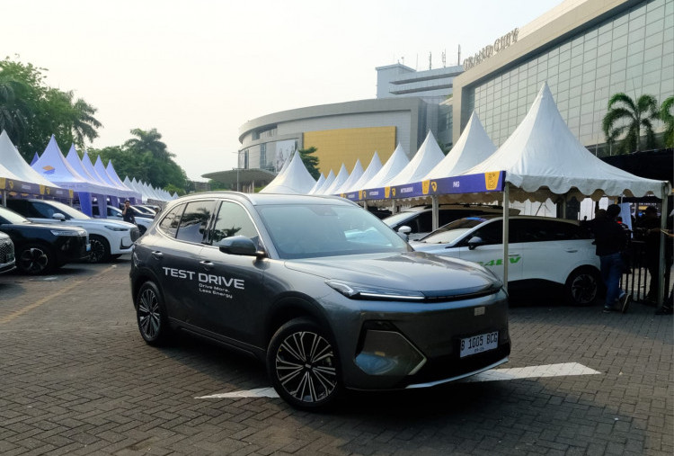 Puluhan Mobil dan Motor Siap Dijajal di Area Test Drive GIIAS Surabaya 2026