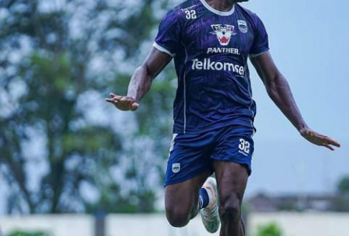 Pemain Persib Victor Igbonefo Yakin Liga Segera Digelar Kembali