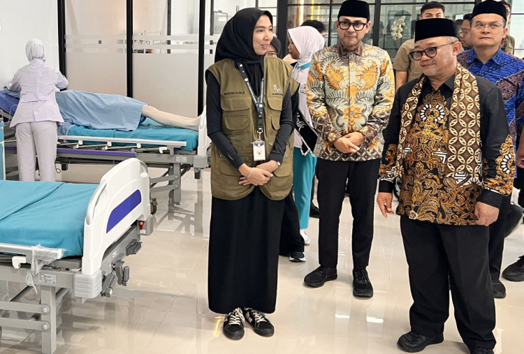 Mendikdasmen Resmikan Revitalisasi 83 Sekolah di Cianjur, Total Anggaran Rp106 Miliar 