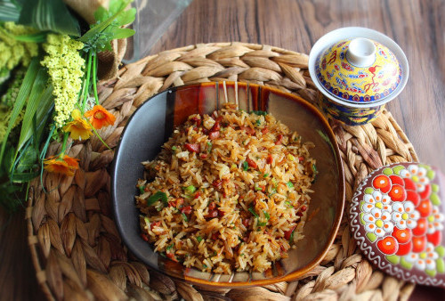 Resep Nasi Goreng Szechuan yang Pedas Gurih Mantap, Bikin Makan Malam Jadi Istimewa