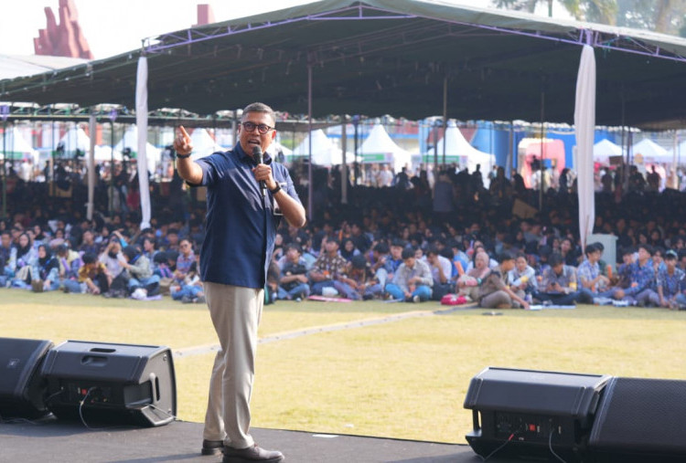 Dirut BSI Tantang Anak Muda: Jangan Habiskan Masa Muda, Own Your Future!