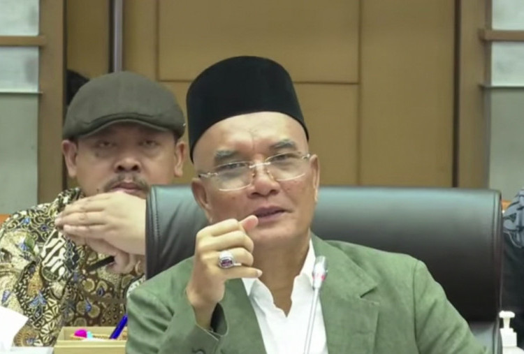 Cuma Berkurang Rp1 Juta, Komisi VIII DPR Nilai Penurunan Biaya Haji Masih Terlalu Kecil