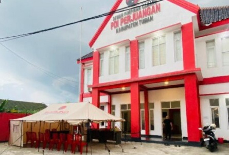 Posko Mudik DPC PDIP Tuban di Jalur Pantura Sediakan Cek Medis dan Perbengkelan