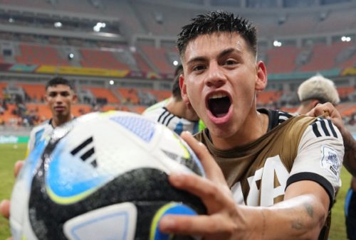 Manchester City Selangkah Lagi Dapatkan Bintang Muda Argentina yang Pernah Main di Indonesia