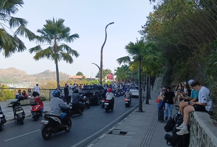 Sektor Pariwisata Flores Berangsur Pulih Pascagempa M7,7, Sebagian Bandara dan Destinasi Masih Ditutup