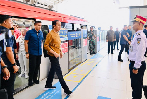 Presiden Jokowi Puji LRT Meski Tidak Sempurna 