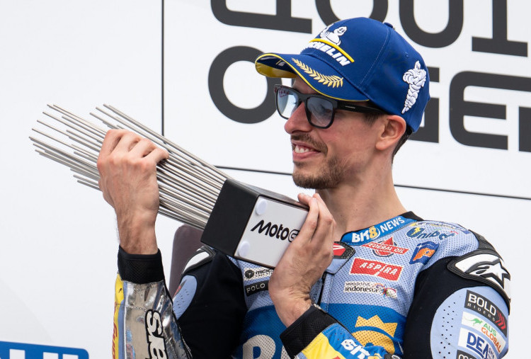 Langsung Podium Pasca Operasi, Alex Marquez Dapat Apresiasi Federal Oil