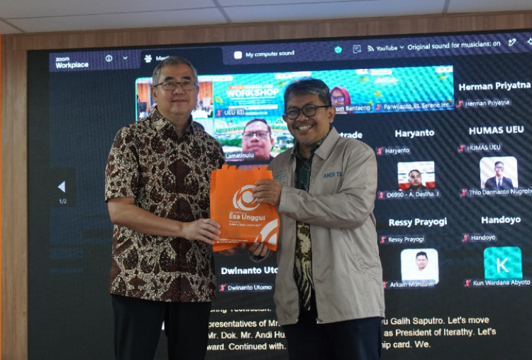Universitas Esa Unggul dan ITERATI Perkuat Kompetensi Green Job untuk Hadapi Transformasi Industri