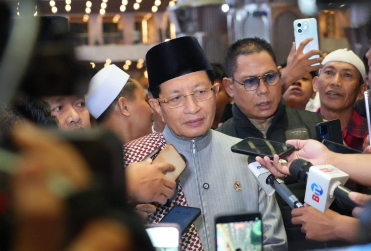 Prabowo Salat Idulfitri di Aceh, Menag: Ingin Bersama Warga Terdampak Bencana
