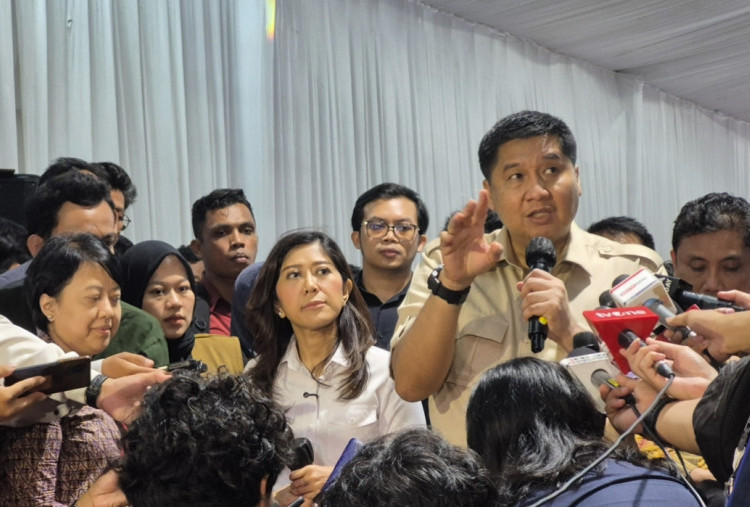Menkomdigi Ungkap 70 Persen Wartawan Belum Punya Rumah Layak Huni