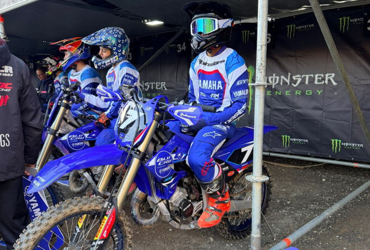 Tambah Jam Terbang, Crosser Muda Indonesia Tampil di YZ BLU CRU FIM Europe Cup SuperFinale, Prancis