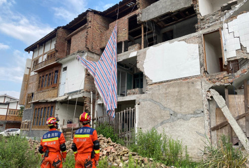 Gempa Bumi 6.1 Magnitudo Landa Provinsi Sichuan Tiongkok, Empat Penduduk Tewas