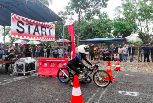 Drag Bike Polres Babar, Imas Prayoga Rebut 6 Gelar