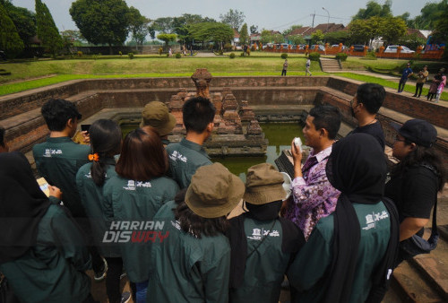 Sebanyak 38 Laskar Rempah dari 147 peserta yang mengikuti Muhibah Budaya Jalur Rempah 2022 mengunjungi situs peninggalan Majapahit di Trowulan, Mojokerto, Jawa Timur, Sabtu 2 Juli 2022. Program Muhibah Budaya Jalur Rempah diselenggarakan Kemendikbudristek bekerja sama dengan Tentara Nasional Indonesia Angkatan Laut (TNI AL), pemerintah daerah, serta berbagai komunitas budaya berupaya menyuarakan Jalur Rempah melalui gerakan berkesinambungan dengan merekonstruksi ulang sejarah dan perkembangan rempah di wilayah Nusantara. Program ini menegaskan bahwa Indonesia pernah menjadi pemain penting dan pemasok utama dalam perdagangan dunia, jauh sebelum bangsa Eropa melakukan aktivitas perdagangan di Asia Tenggara.
