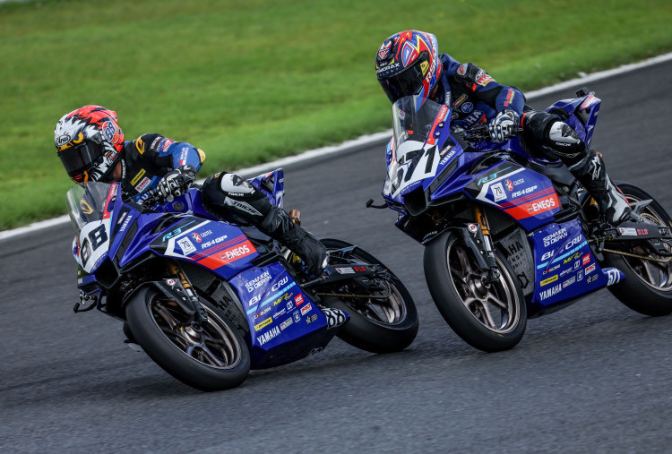 Rider YRI Tampil Impresif di ARRC Jepang 2025, Wahyu dan Candra Persembahkan Podium di AP250