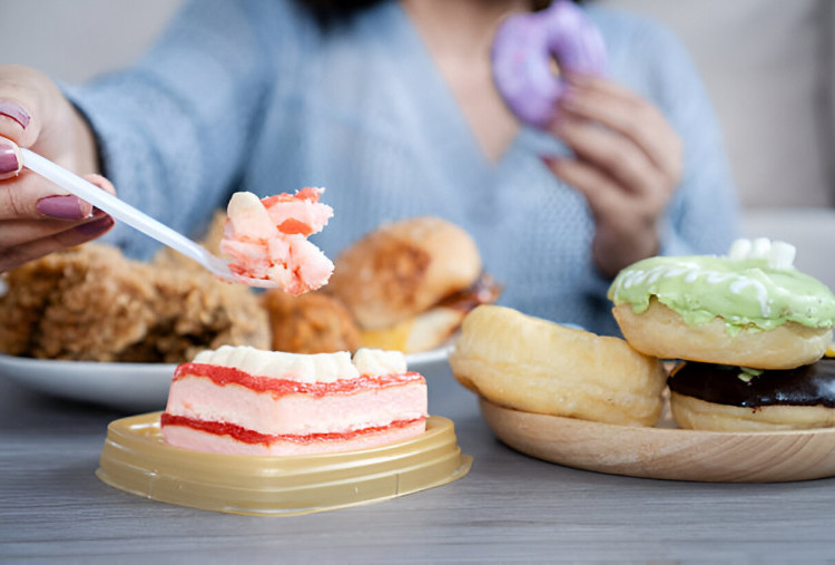 Rekomendasi Snack Sehat Penyelamat Mood Saat PMS dan Menstruasi