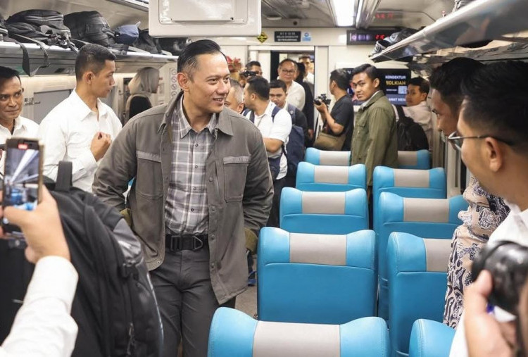 AHY Jajal Direct Train dari Gambir ke Yogyakarta: Aman, Nyaman