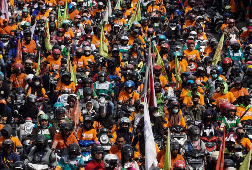 May Day, 20 Ribu Buruh Bergerak ke Kantor Gubernur Jatim