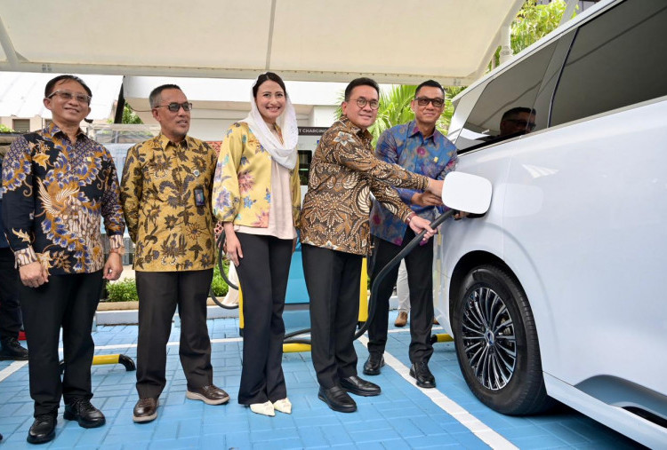 Kolaborasi PLN dan Kemendag, Hadirkan SPKLU Ultra Fast Charging
