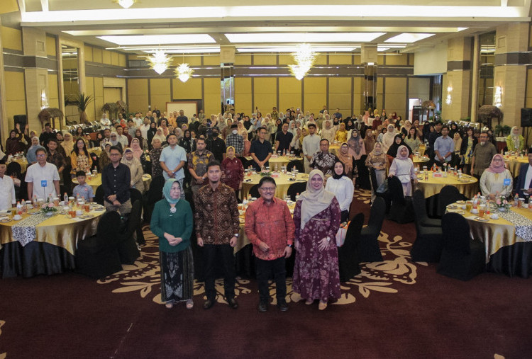 RS Manyar Medical Centre Surabaya Gelar Seminar Umum, Resmikan Poli Bedah dan Payudara