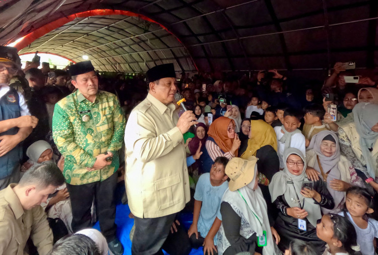 Prabowo Tinjau Warga Terdampak Bencana di Takengon, Pastikan Pemulihan Dipercepat