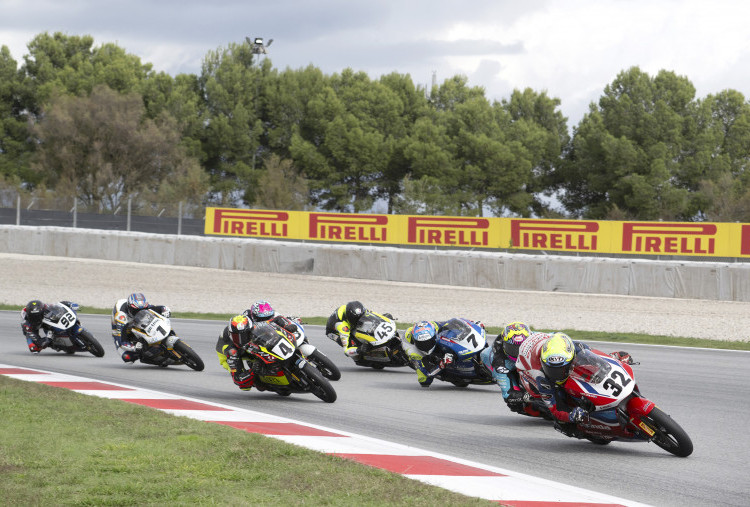Gaspol! MK Ramadhipa dan Ziven Rozul Siap Balap di Moto3 Junior dan Moto4 Eropean 2026 Pekan ini di Catalunya