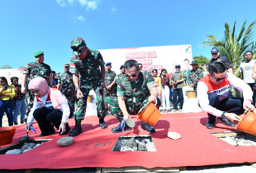 Sinergi, Pertamina - TNI AD Salurkan Bantuan ke Warga Kupang 