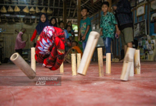 Ngabuburit Dolanan Sarung Oleh Kampung Lali Gadget