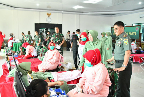 Peringati HUT ke-41, Korem 044/Gapo Gelar Donor Darah