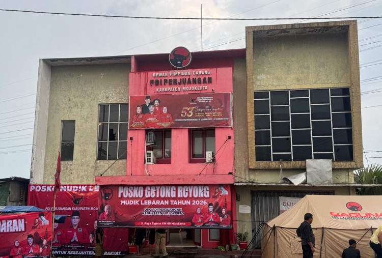 PDIP Kabupaten Mojokerto Dirikan Posko Mudik Lebaran, Sediakan Tempat Istirahat hingga Layanan Dasar