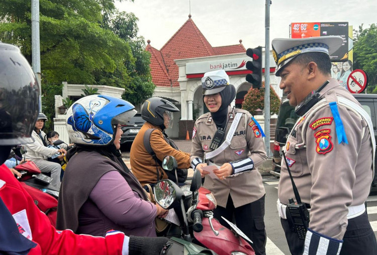 Operasi Zebra Semeru 2025 Polrestabes: 534 Ribu Kegiatan, Laka Tanpa Korban Jiwa