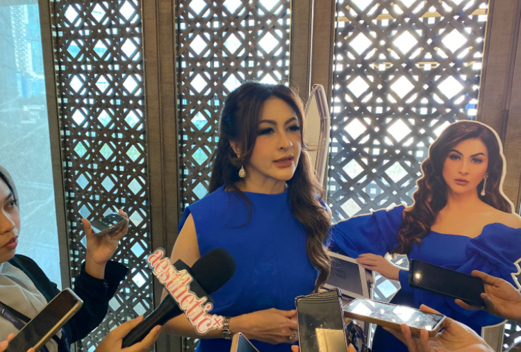 Rahasia Awet Muda Diana Pungky, Ingin Jadi Versi Terbaik di Usia 50-an