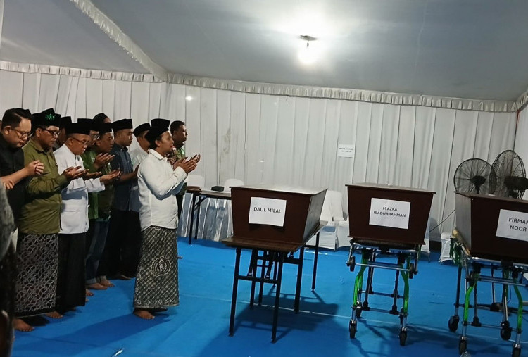 DVI Polda Jatim dan NU Peduli Tangani Pemulasaran Santri Korban Musala Ambruk Ponpes Al-Khoziny