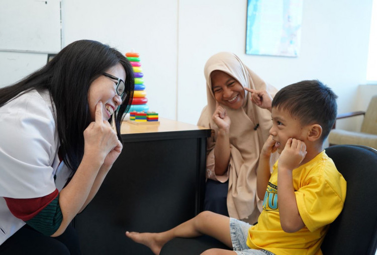 Ketika Anak-Anak Usia Dini Kian Lekat pada Gawai, Kendali Ada pada Orang Tua 