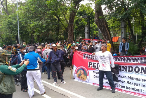 Forum Purnawirawan Terpantau Juga Ikut Demo 11 April 2022, Sudah Berkumpul di Monas