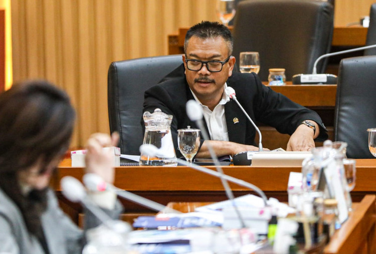 Pemutihan Tunggakan BPJS Menggantung, DPR Desak Segera Ada Kepastian Hukum 