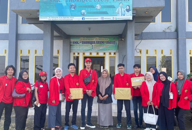 Mahasiswa Untag Surabaya Hadirkan Tujuh Program Pengabdian di Desa Sajen: Pendidikan, Kesehatan, Lingkungan, dan Karakter Jadi Fokus Utama