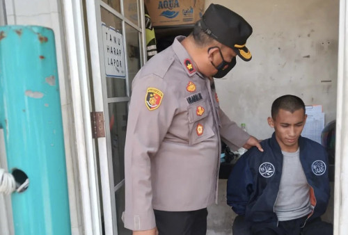 Polisi Ringkus Pria Bawa Linggis Teriak 'Ini Riba', Nekat Masuk ke Sebuah Bank di Kembangan