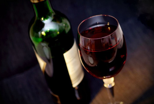 Minum Anggur Merah Bisa Turunkan Risiko Stroke, Benarkah?