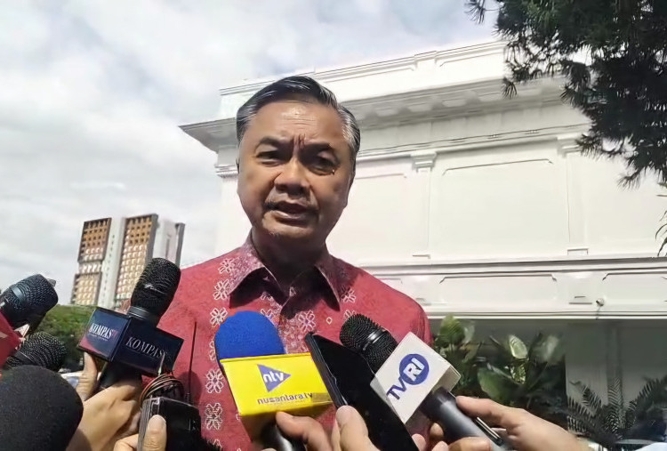 Tiba di Istana, Dino Patti Djalal: I Miss the Place