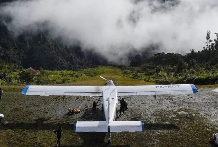 Pesawat PK-RCY Milik PT AMA Dibakar di Papua Pegunungan, Pilot Meninggal Dunia